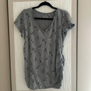 Motherhood Gray Floral Short Sleeve Top